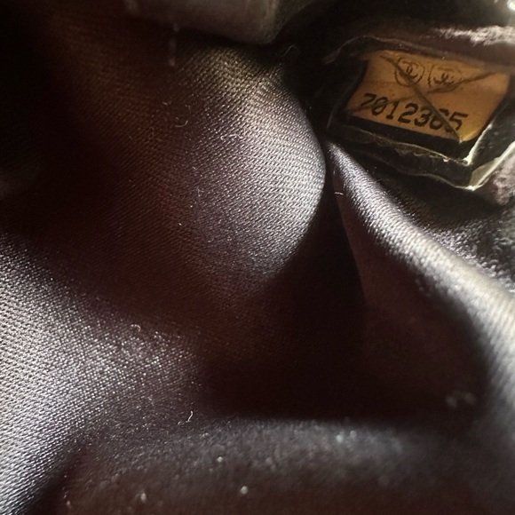 CHANEL Cash, card & key Zip nylon pouch💎Authentic - Picture 10 of 11